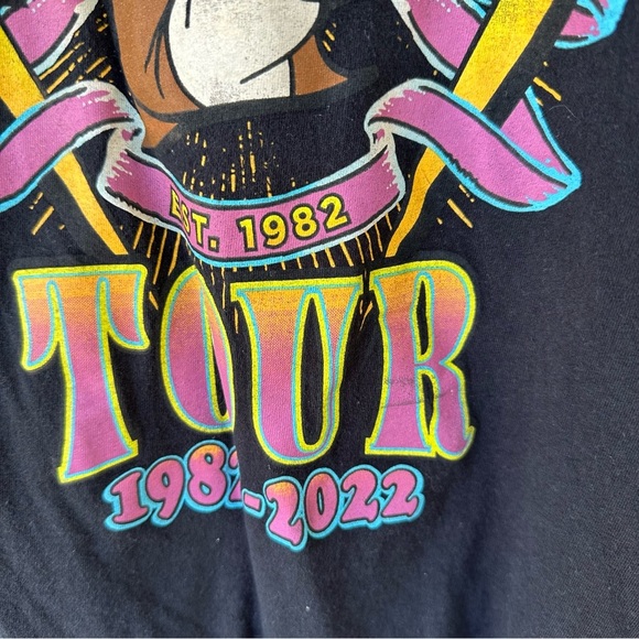 Buc-ees Tour Mens T shirt Black Large Graphic Print Short Sleeve 1982-2022 - Picture 5 of 9